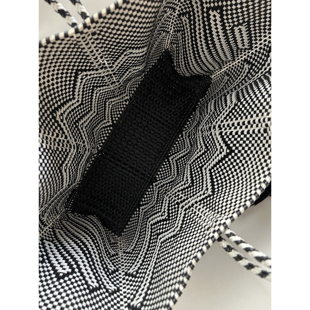New Mexican Woven Tote Bag 12x16 Black White Market Beach Summer Resort Tassel - Picture 3 of 8